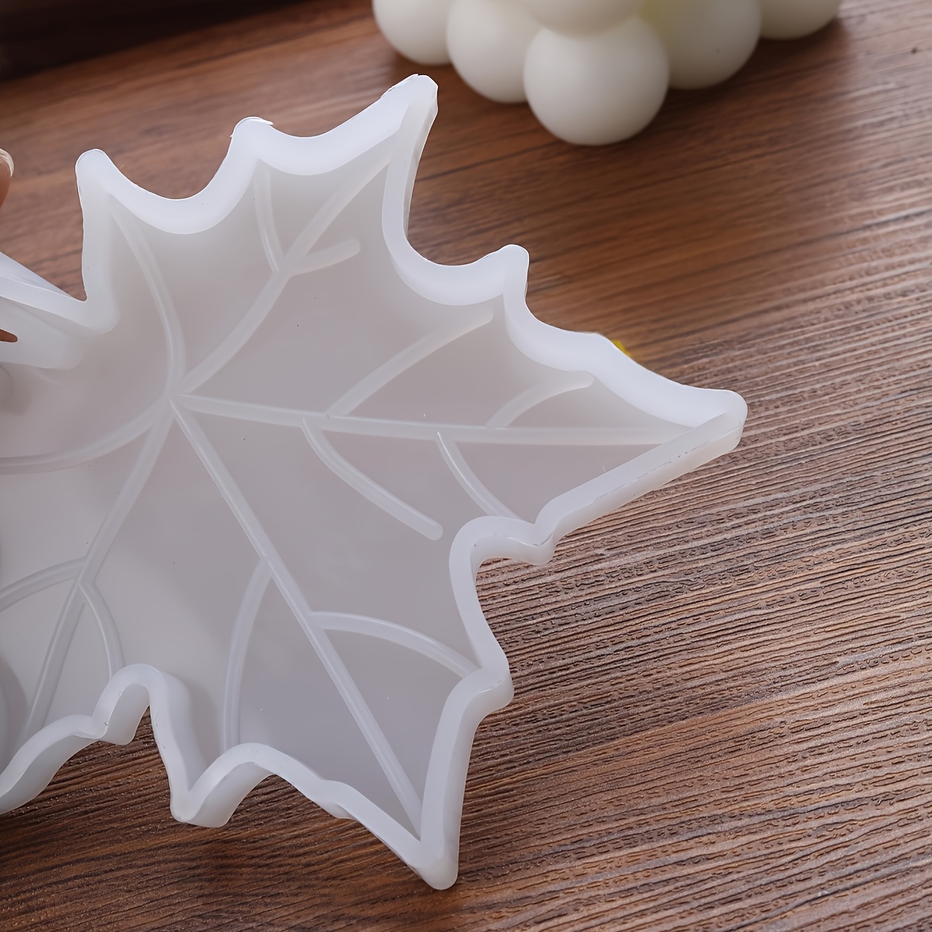 1PC Maple Leaf shaped Silicone - Candle Making Diy 评论和价格